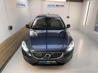 2017 Volvo V40