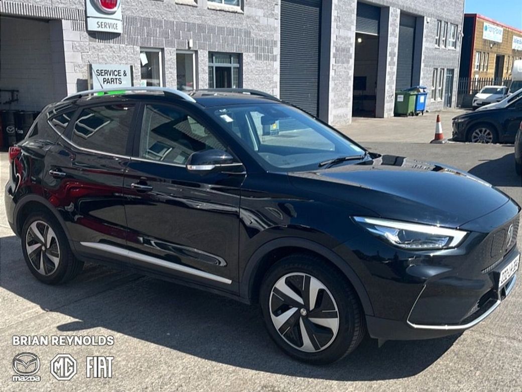 2023 MG ZS