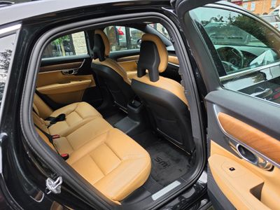 2019 Volvo S90