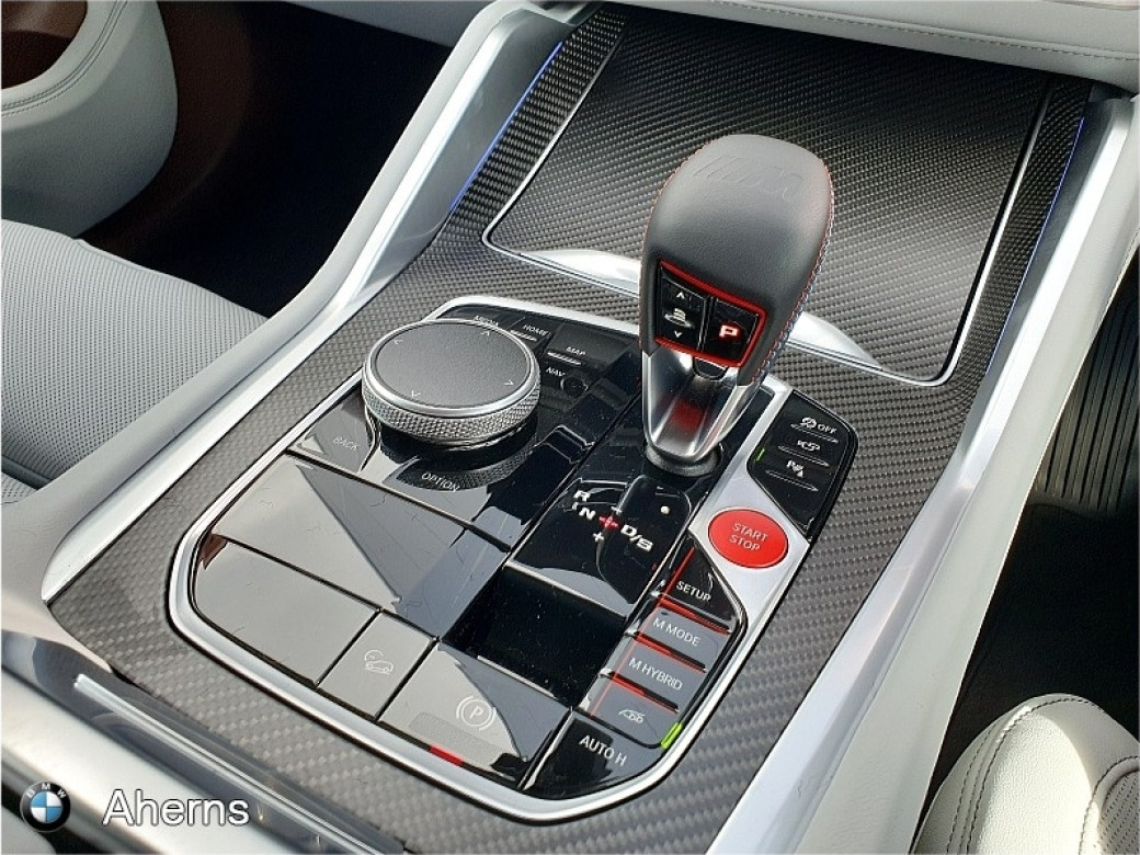 2025 BMW XM