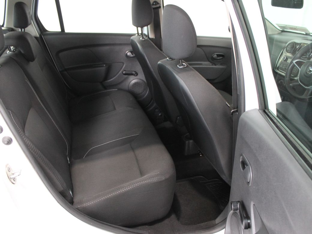 2017 Dacia Logan