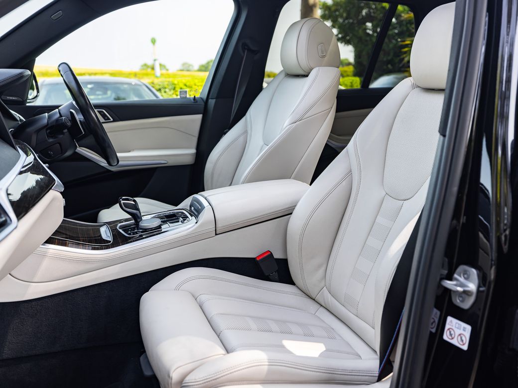 2021 BMW X5