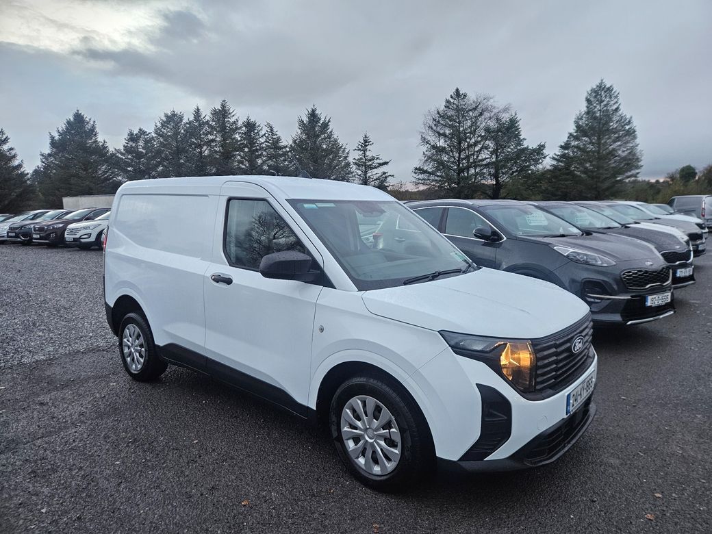 2024 Ford Transit Courier