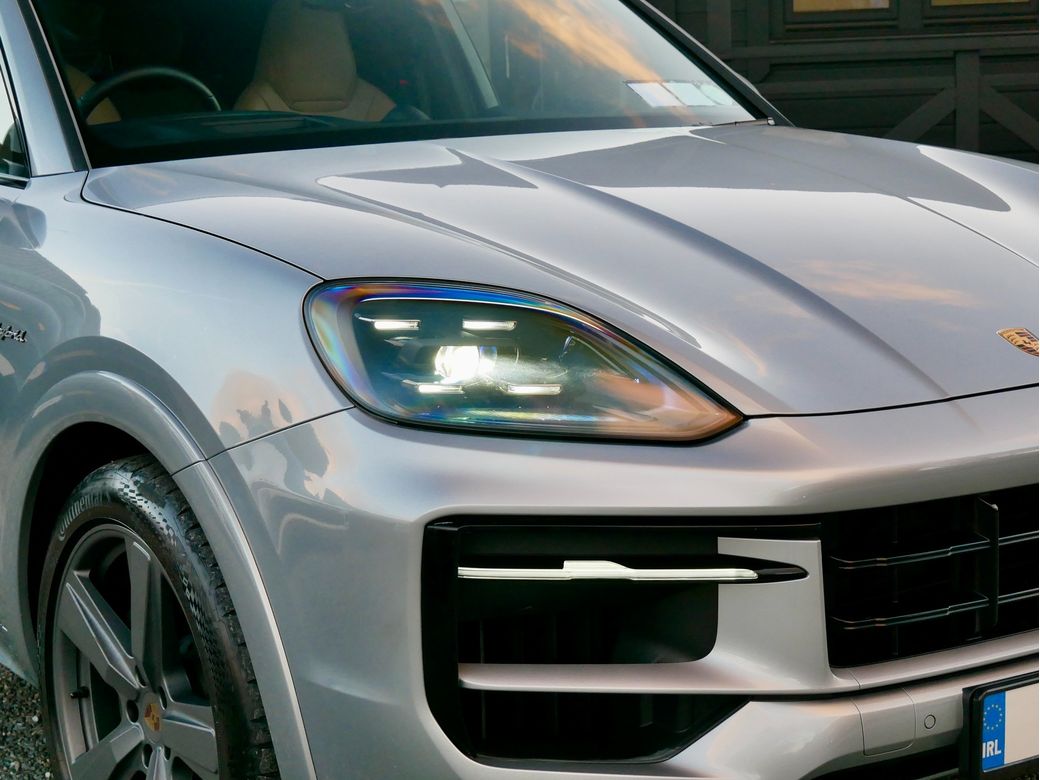 2024 Porsche Cayenne