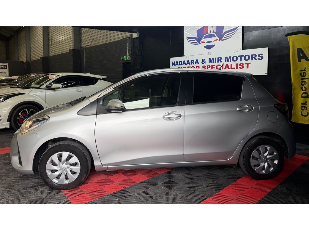 2017 Toyota Vitz
