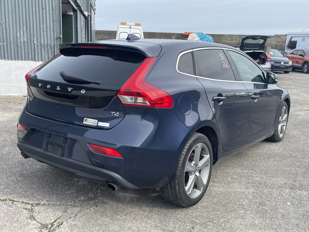 2013 Volvo V40