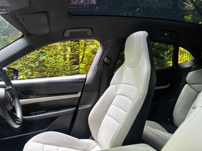 2023 Porsche Taycan