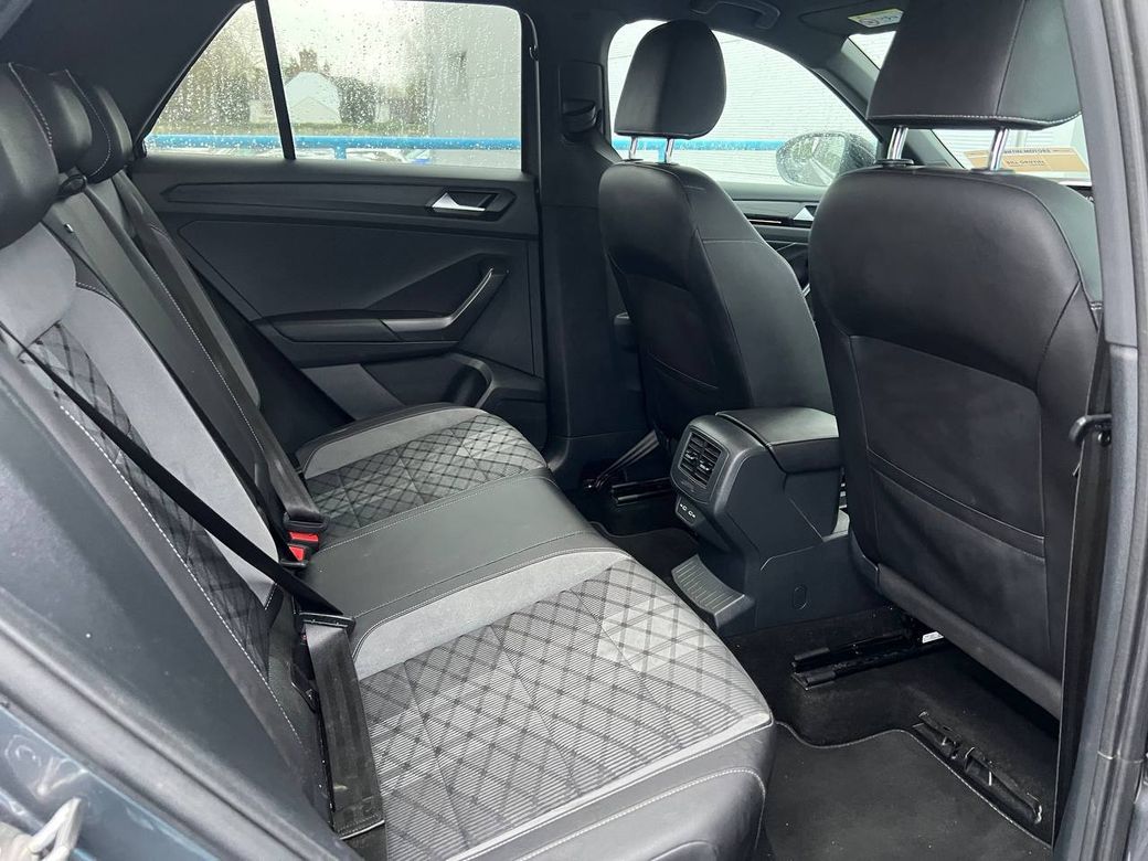 2023 Volkswagen T-Roc