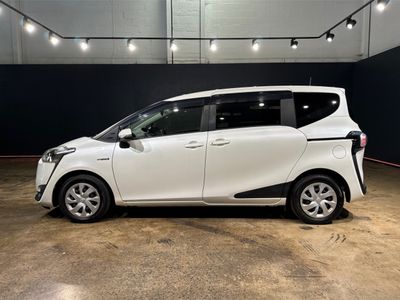 2017 Toyota Sienta