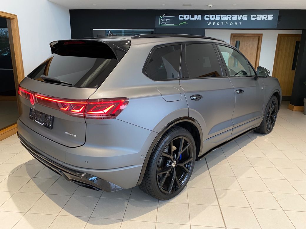 2024 Volkswagen Touareg