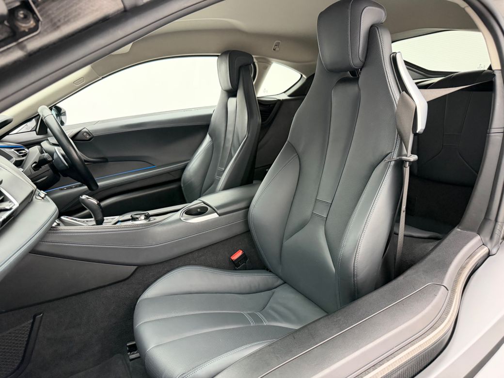 2020 BMW i8