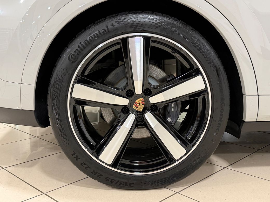 2025 Porsche Cayenne