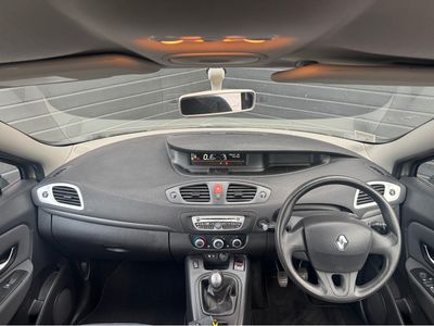 2010 Renault Scenic