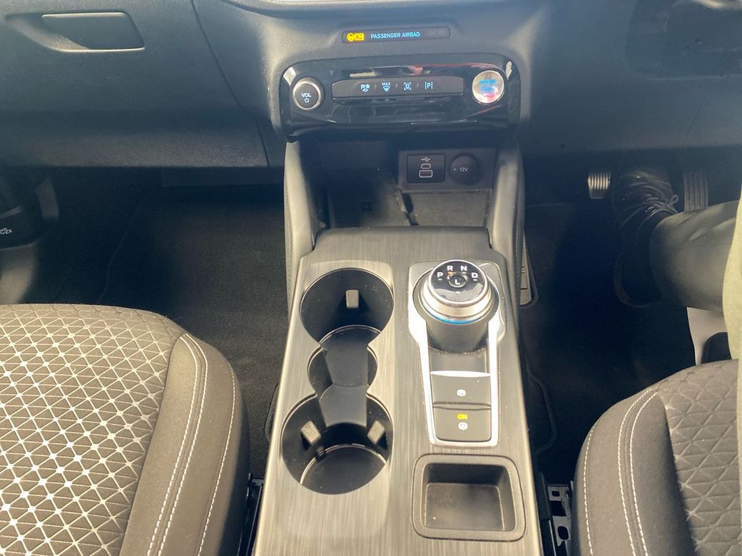 2025 Ford Kuga