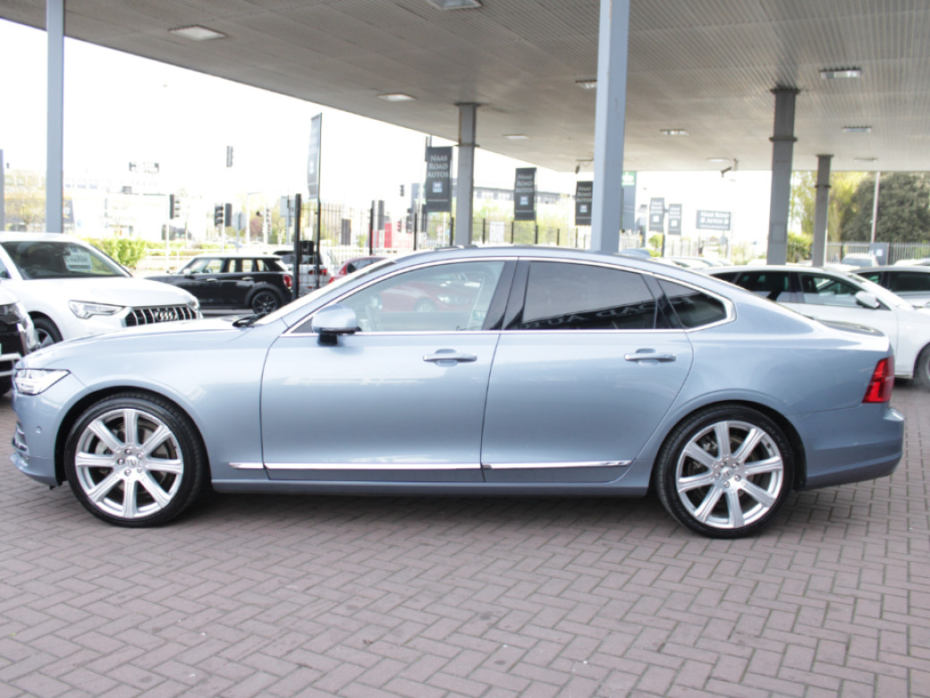 2018 Volvo S90