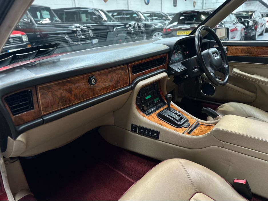 1989 Daimler XJ Series