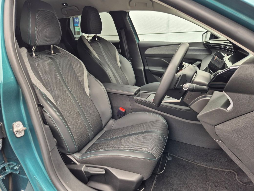 2023 Peugeot 308