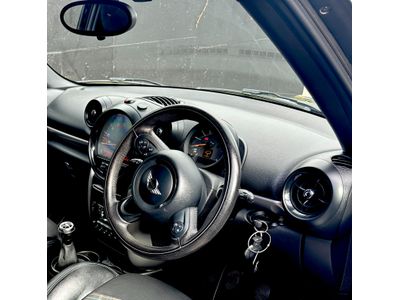2016 Mini Paceman