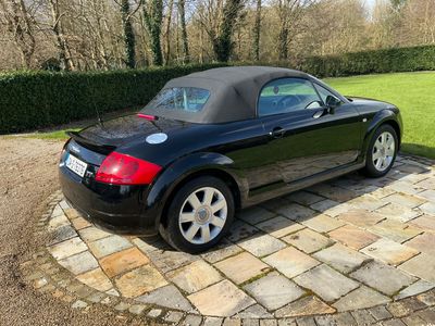 2004 Audi TT