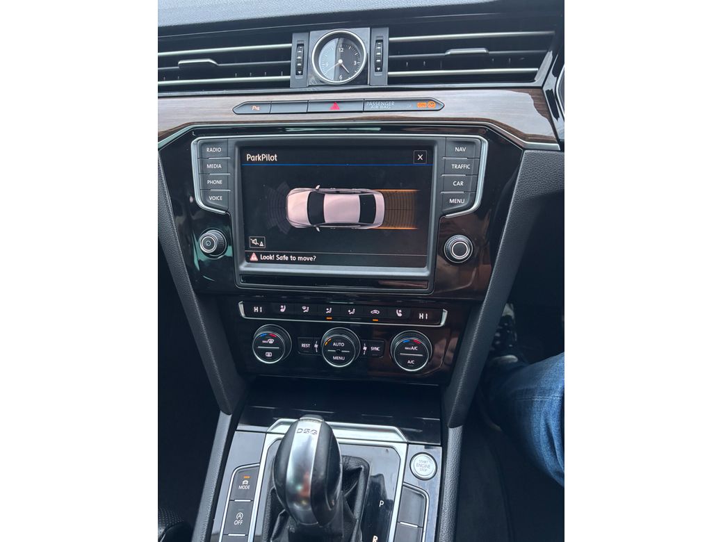 2016 Volkswagen Passat