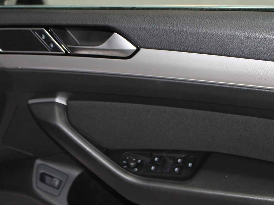 2019 Volkswagen Passat