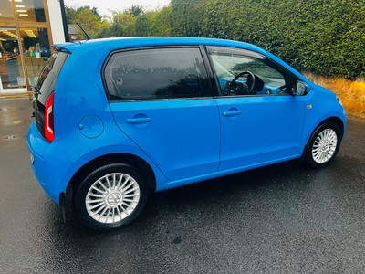 2014 Volkswagen up!