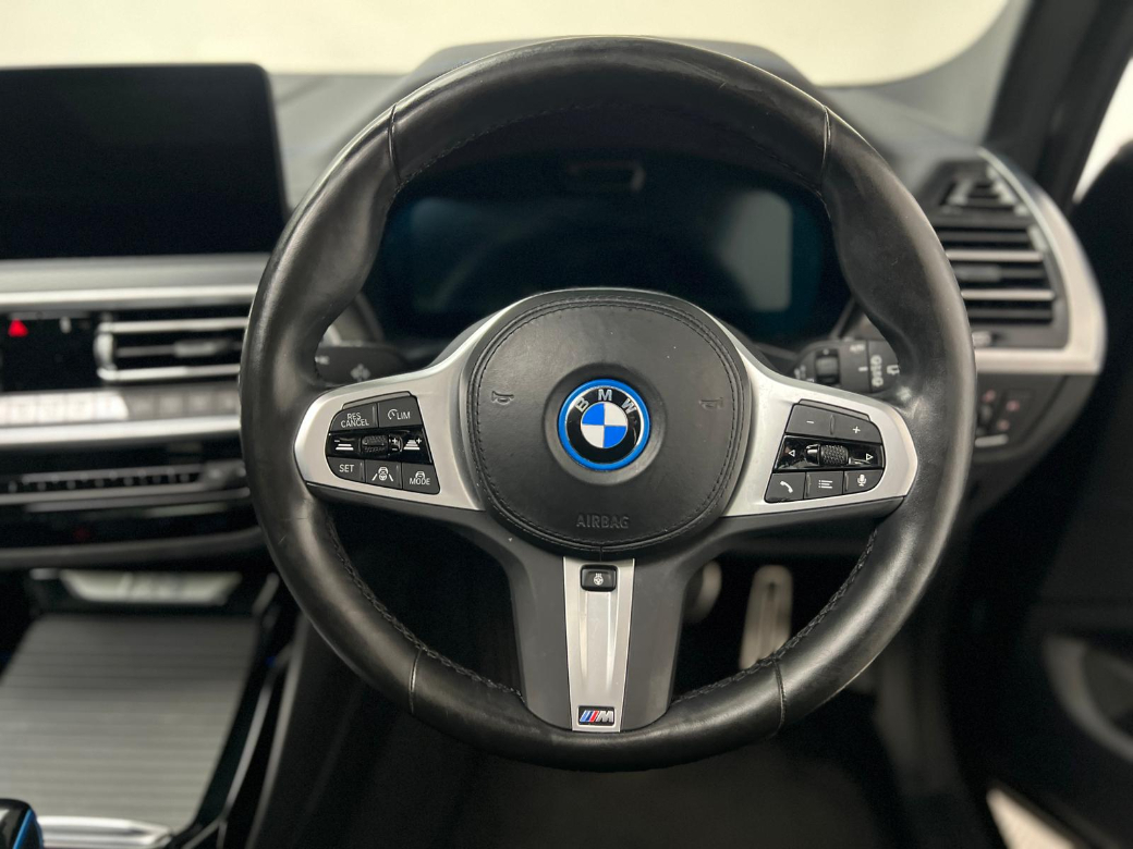 2022 BMW iX3