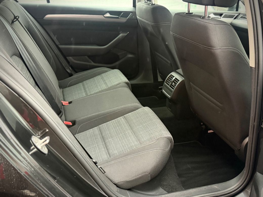 2021 Volkswagen Passat