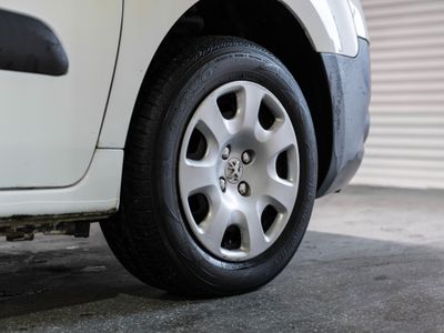 2014 Peugeot Partner