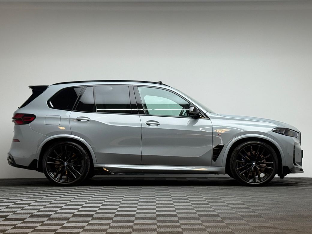 2025 BMW X5