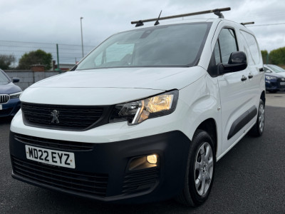 2022 Peugeot Partner