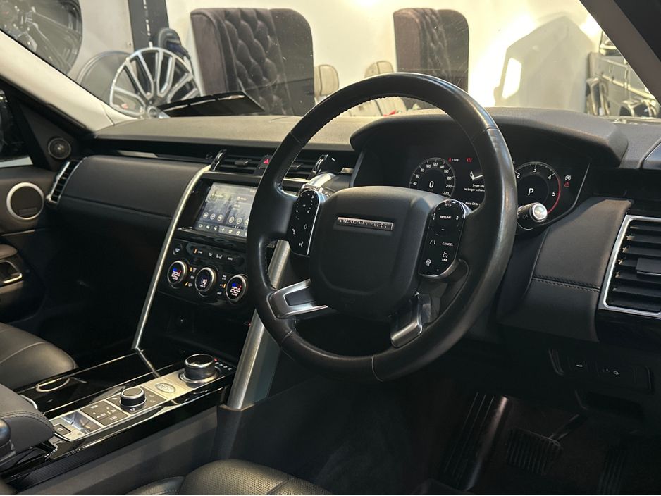 2020 Land Rover Discovery