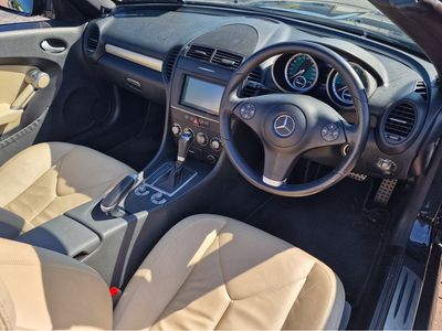2010 Mercedes-Benz SLK Class