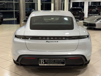 2023 Porsche Taycan