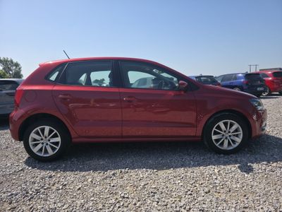 2015 Volkswagen Polo