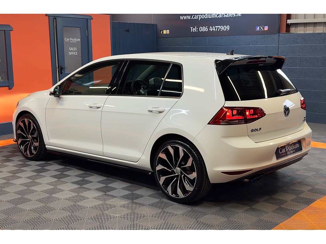 2016 Volkswagen Golf