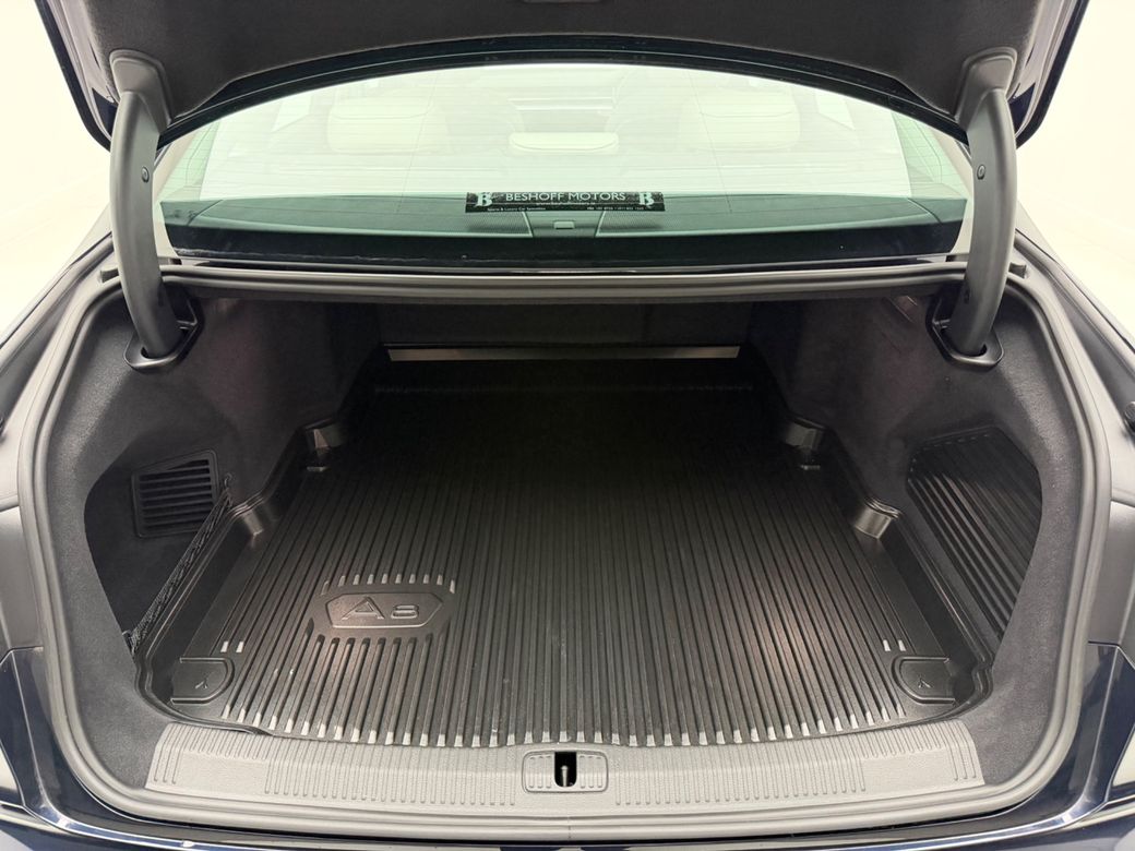 2023 Audi A8