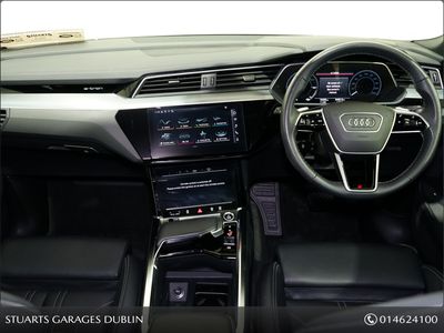 2022 Audi e-tron