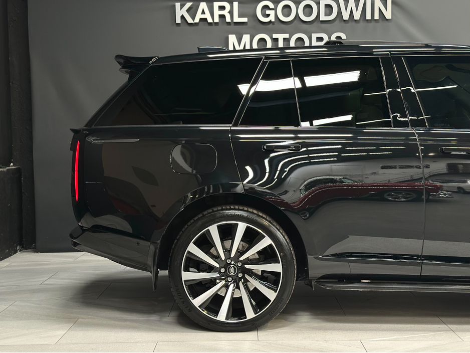 2025 Land Rover Range Rover