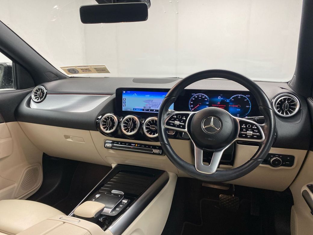 2021 Mercedes-Benz EQA