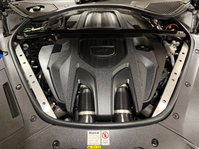 2023 Porsche Panamera