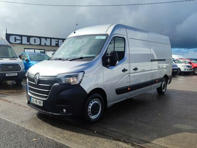 2022 Renault Master