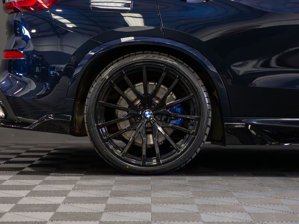 2022 BMW X5