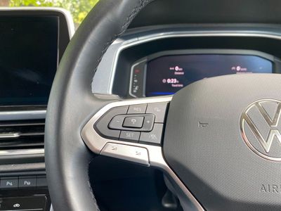 2023 Volkswagen T-Roc