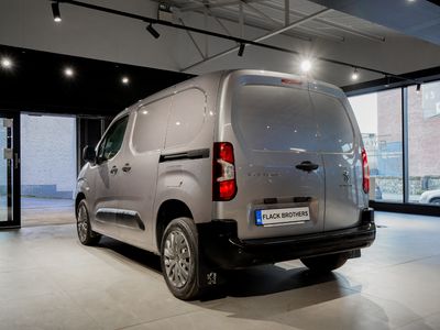 2023 Peugeot Partner