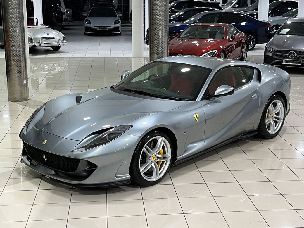 2019 Ferrari 812 Superfast