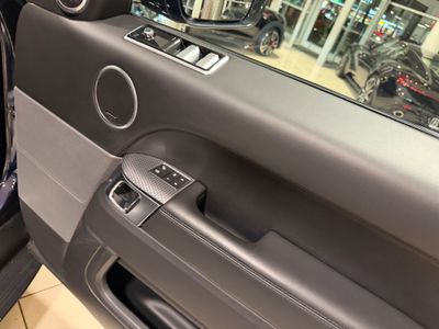 2020 Land Rover Range Rover Sport