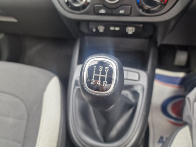 2023 Hyundai i10