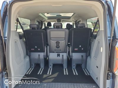 2025 Ford Tourneo Custom