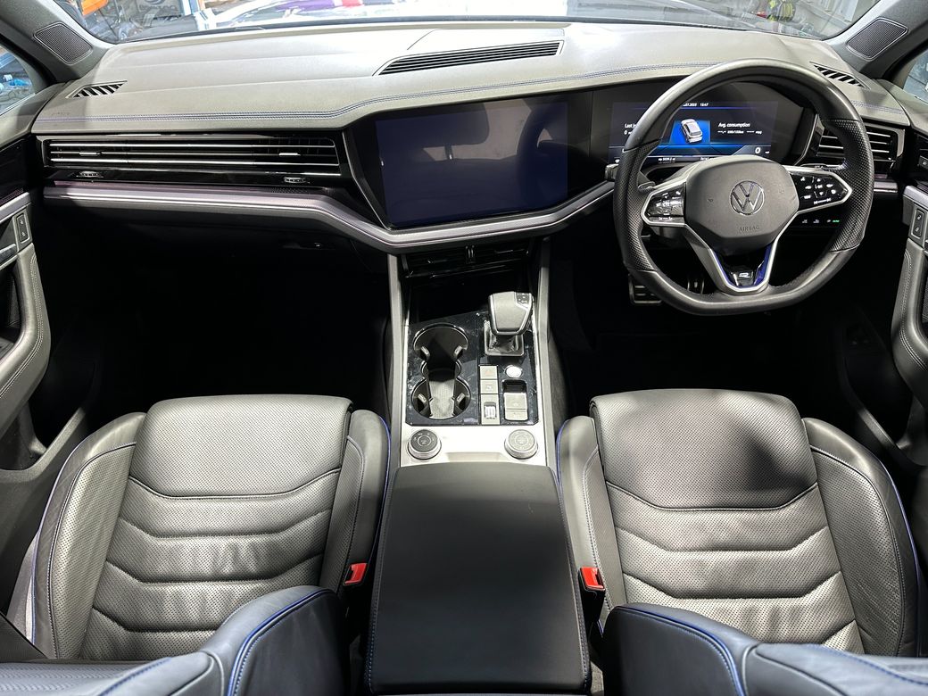2022 Volkswagen Touareg